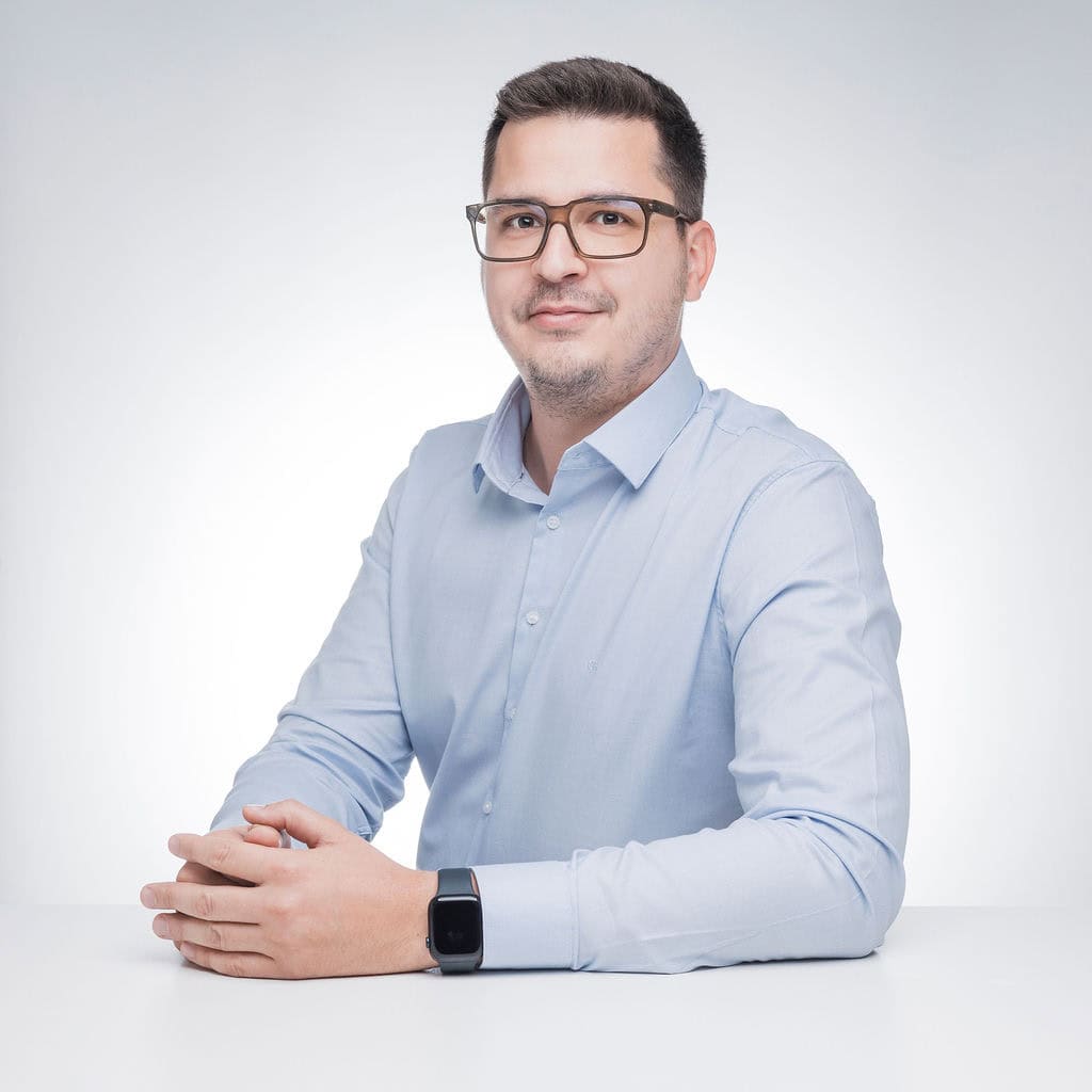 Daniel Employee Picture